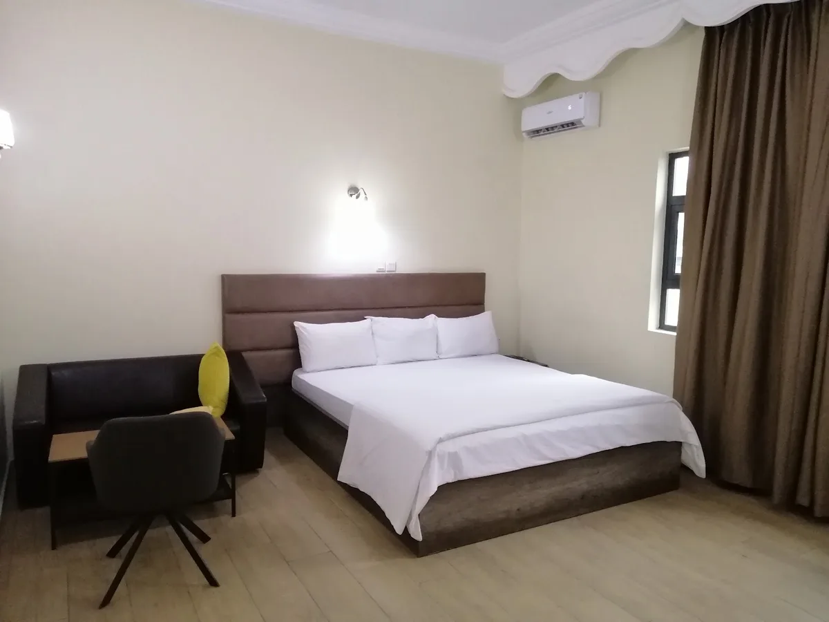 Bayview Resorts and Hotels Port Harcourt photo 2
