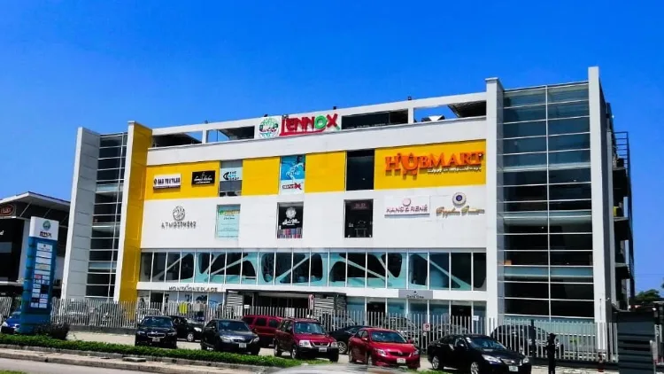 The Lennox Mall — photo