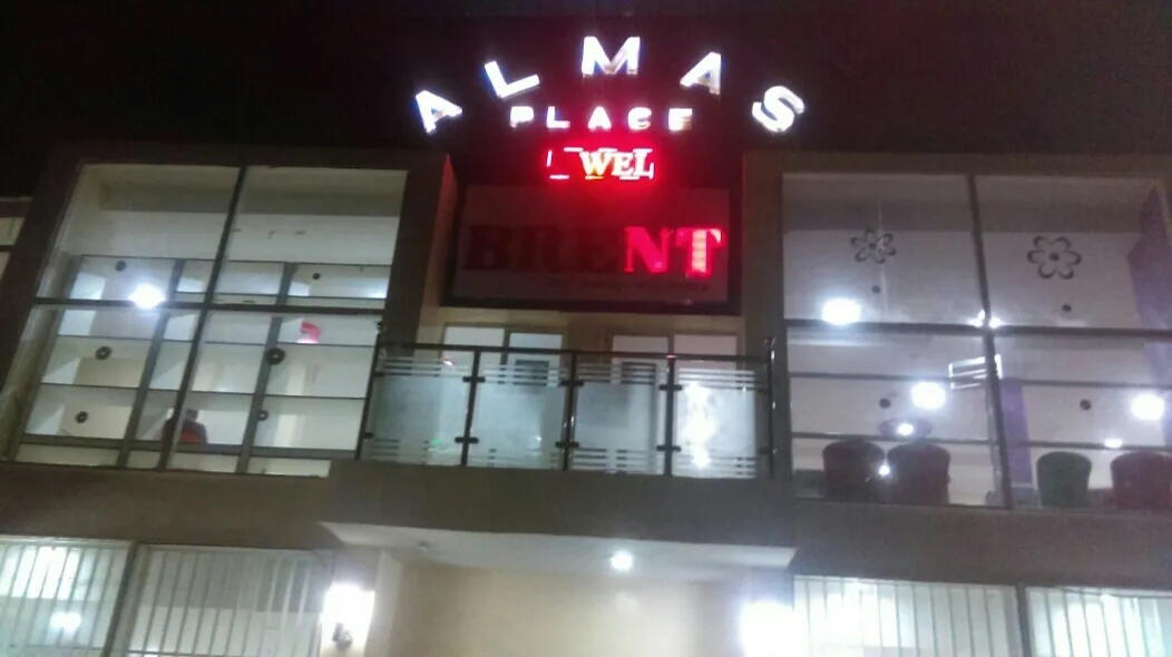 Almas Place — photo