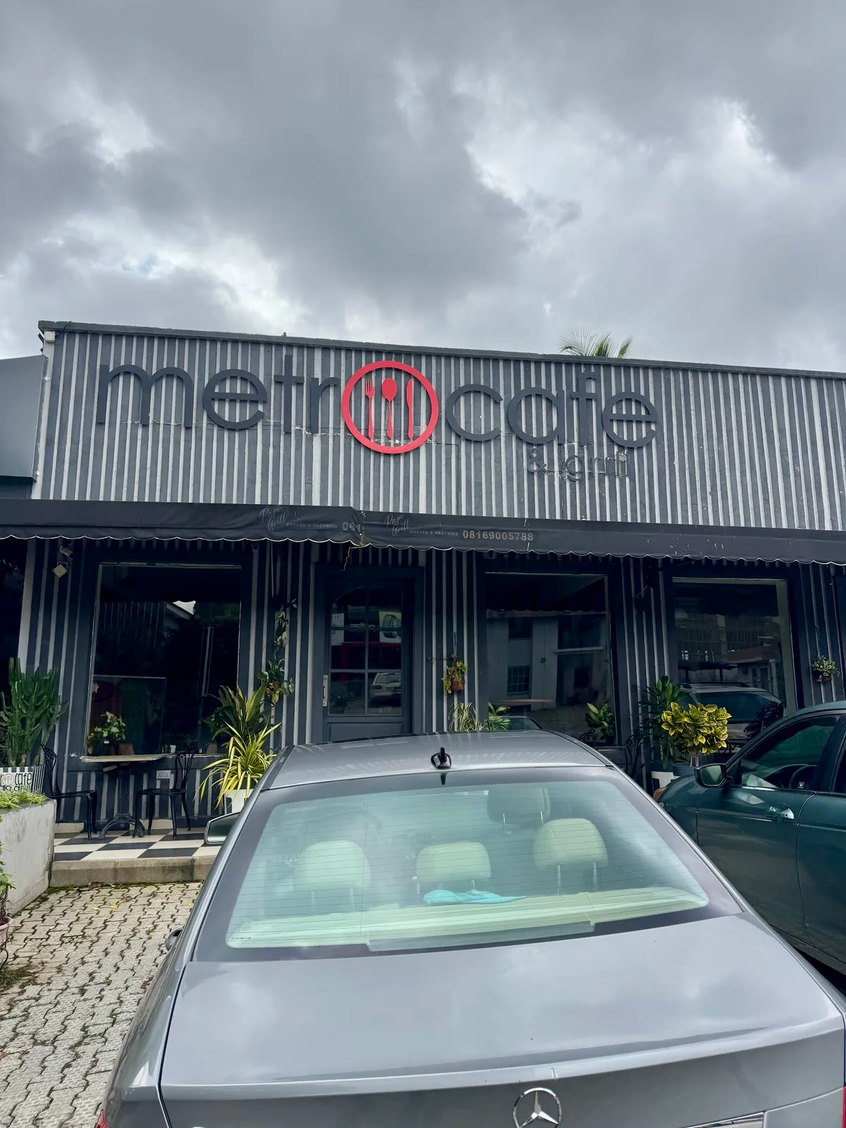 Metrocafe & Grill — photo