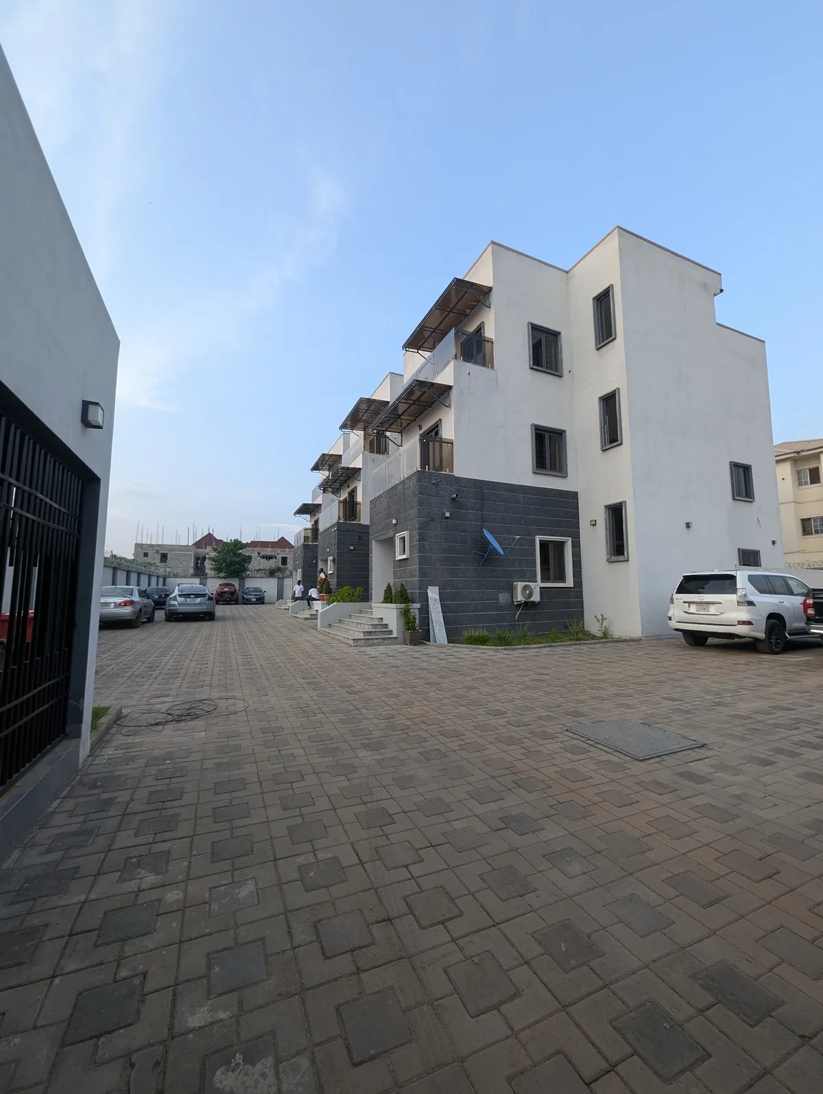 NEO HOMES LTD photo 2