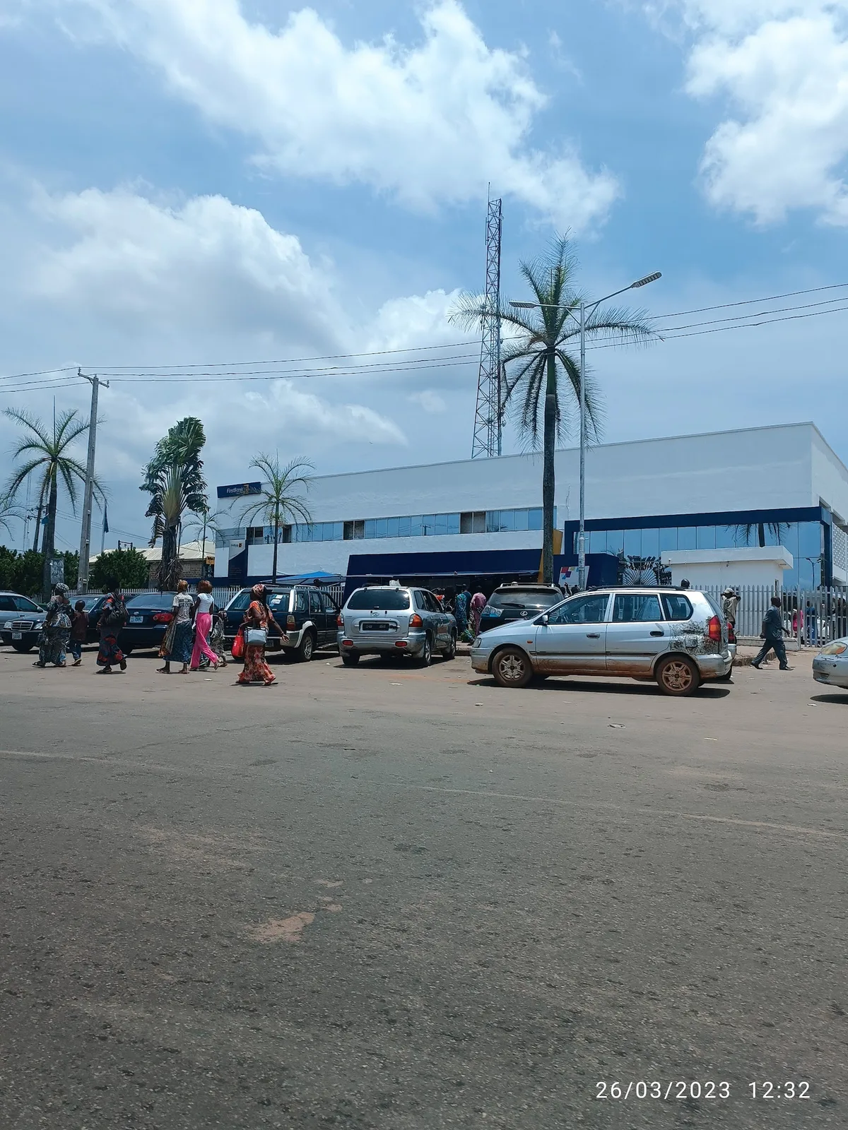First Bank - Benin King’ s Square Branch — photo