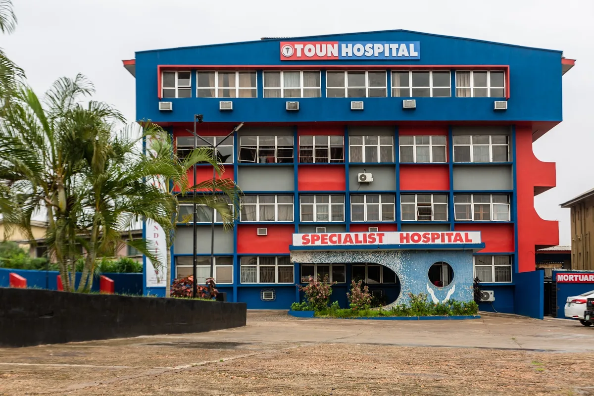 Toun Memorial Specialist Hospital — photo