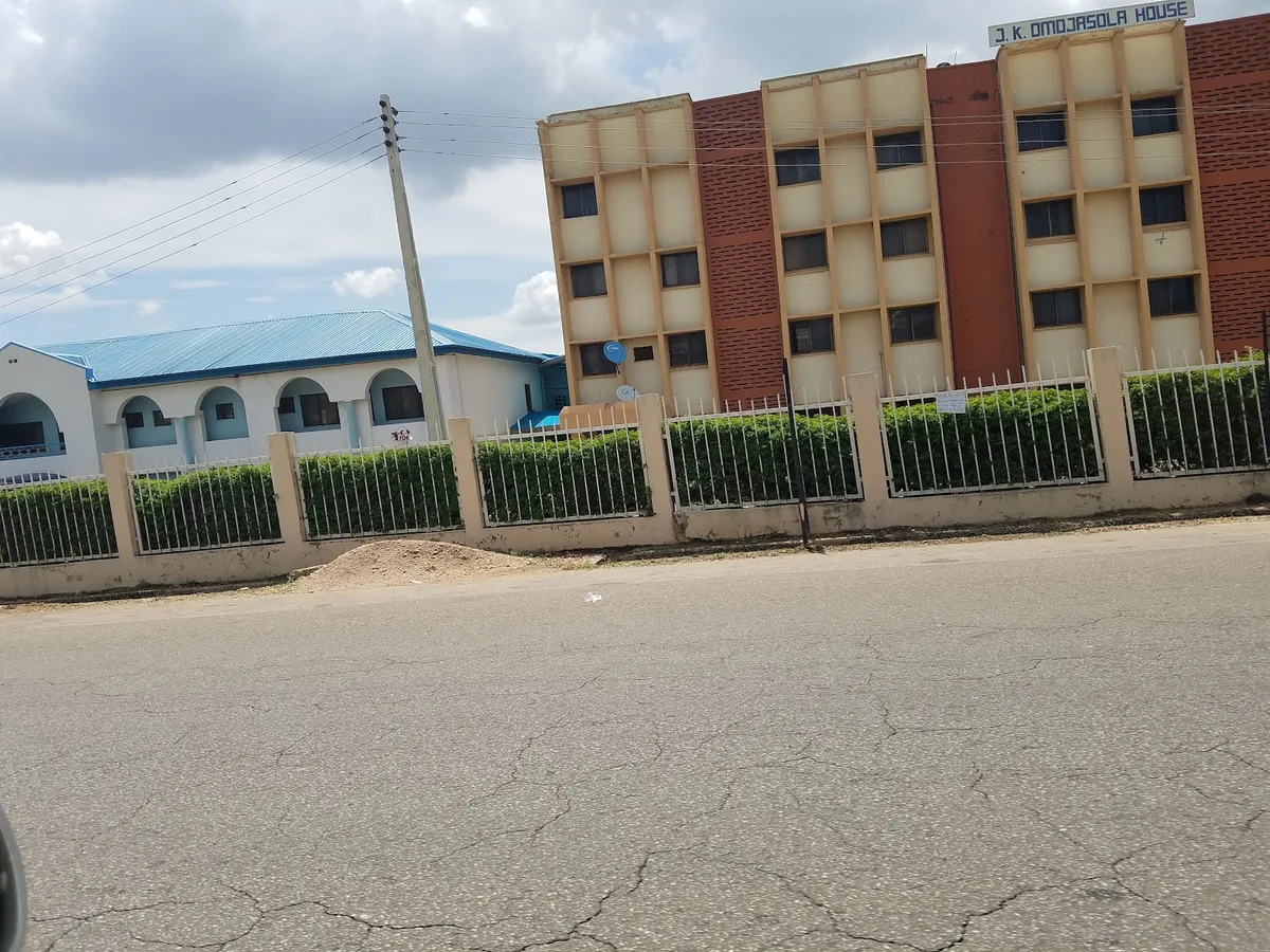 Omolola Hospital — photo