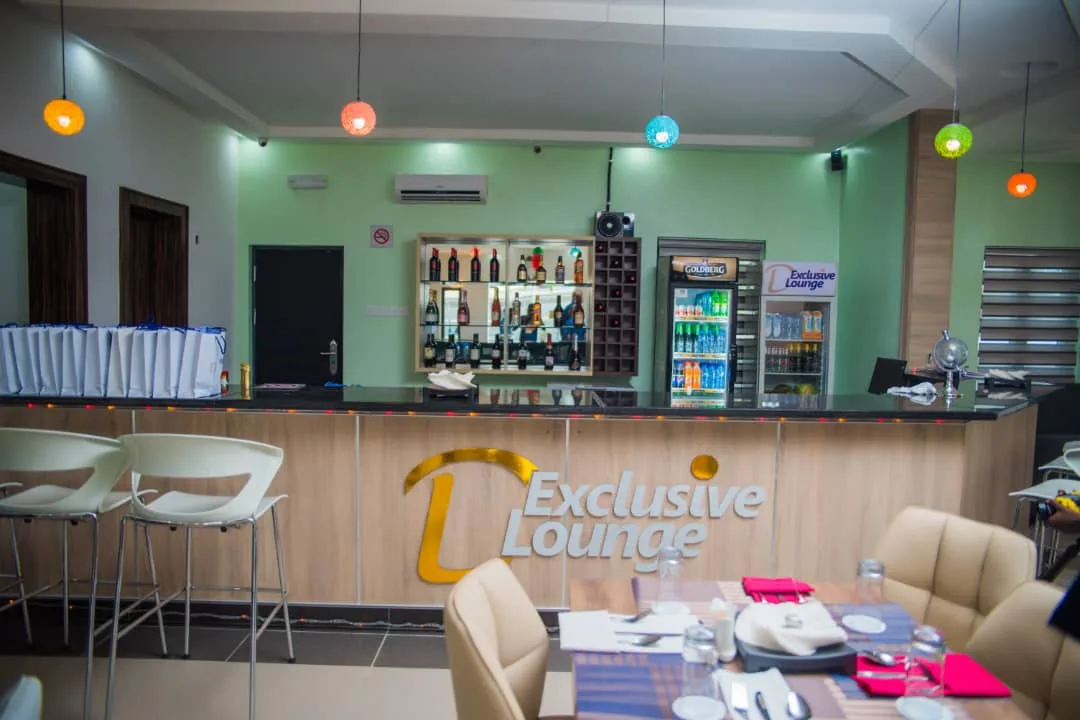 Dexclusive Lounge — photo