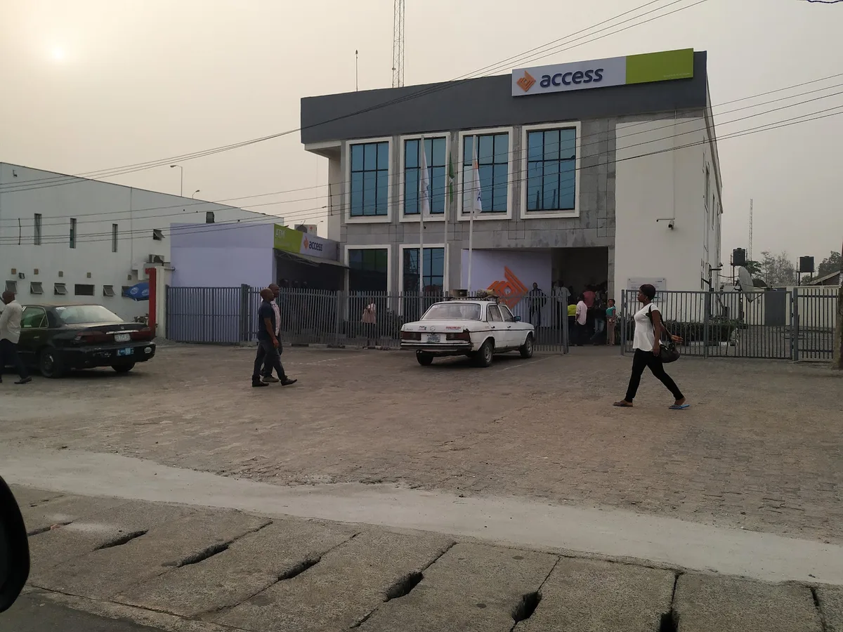 Access Bank Plc Agip Road Branch — photo