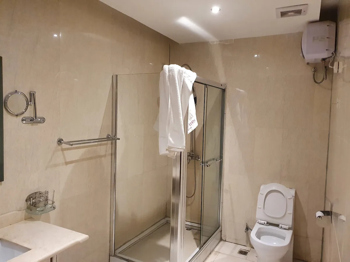 Check Inn Hotel photo 3