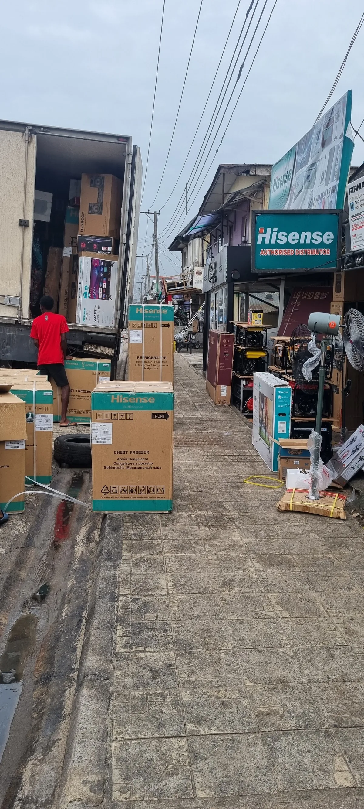 Orowo James Electronics Ltd — photo