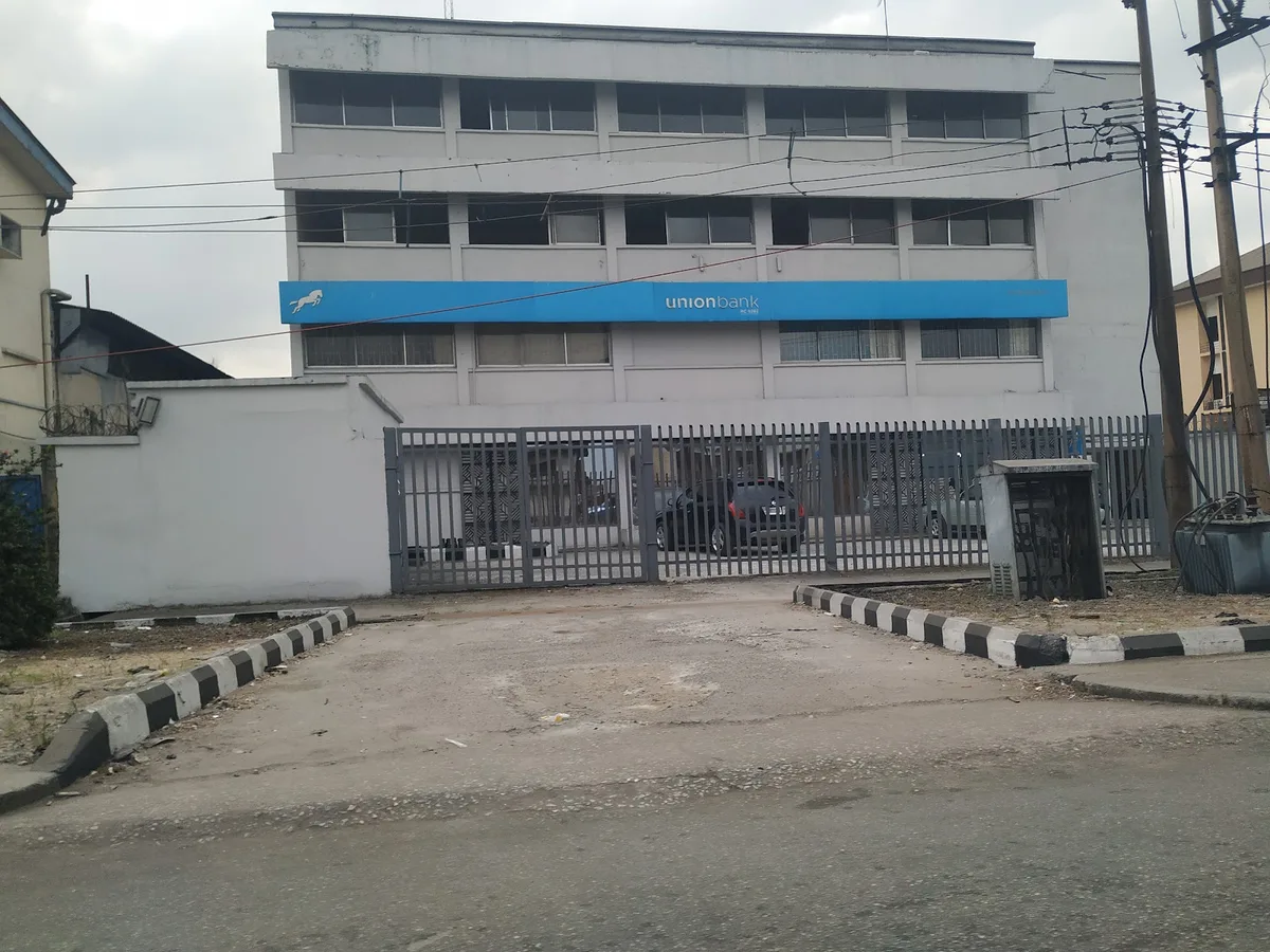 Union bank — photo