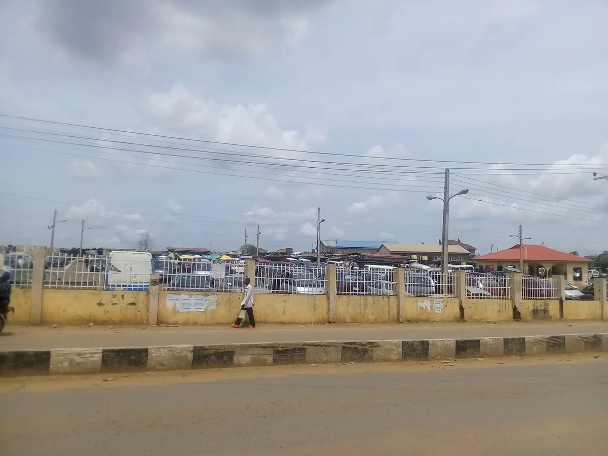 Ajimobi Motor Park — photo