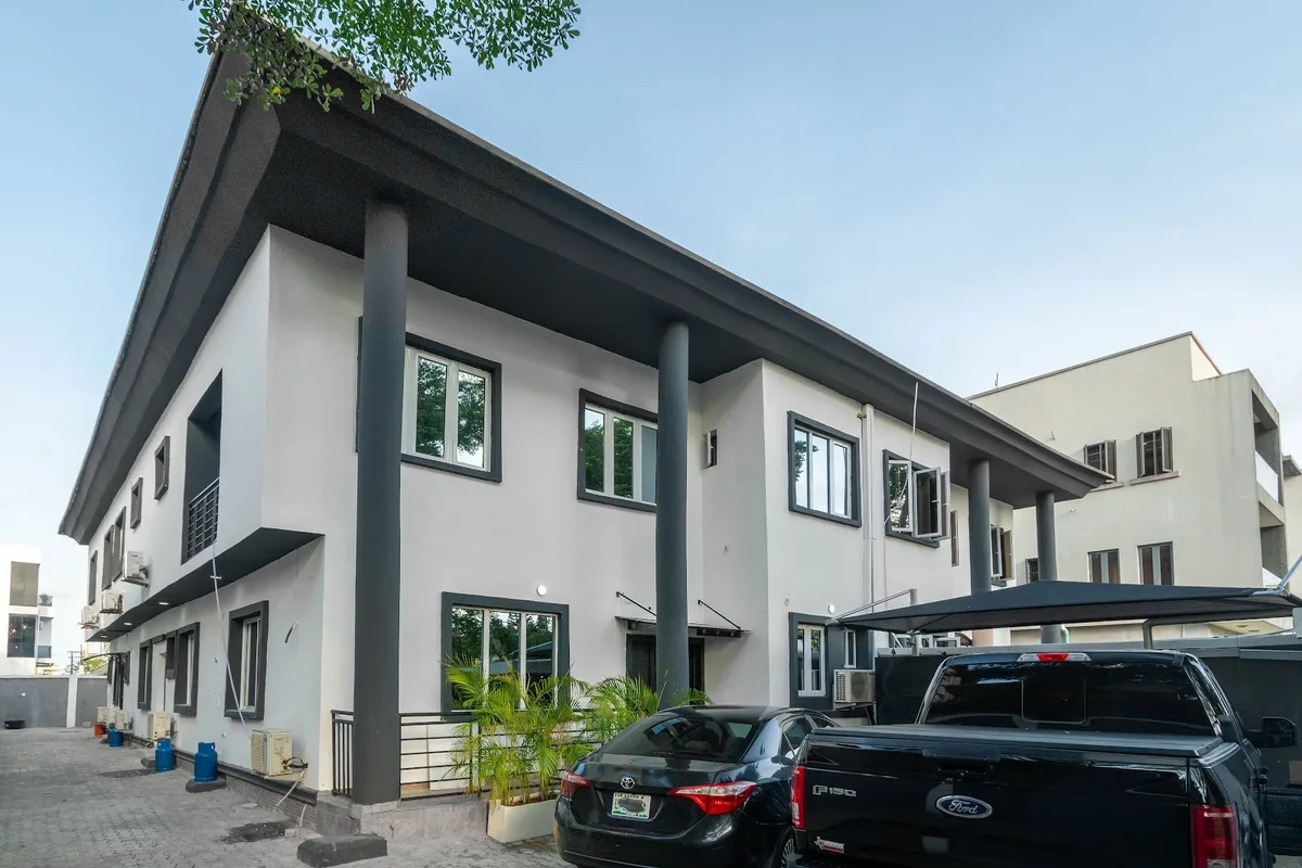 Shortlet Serviced Apartments by Jost Living — photo