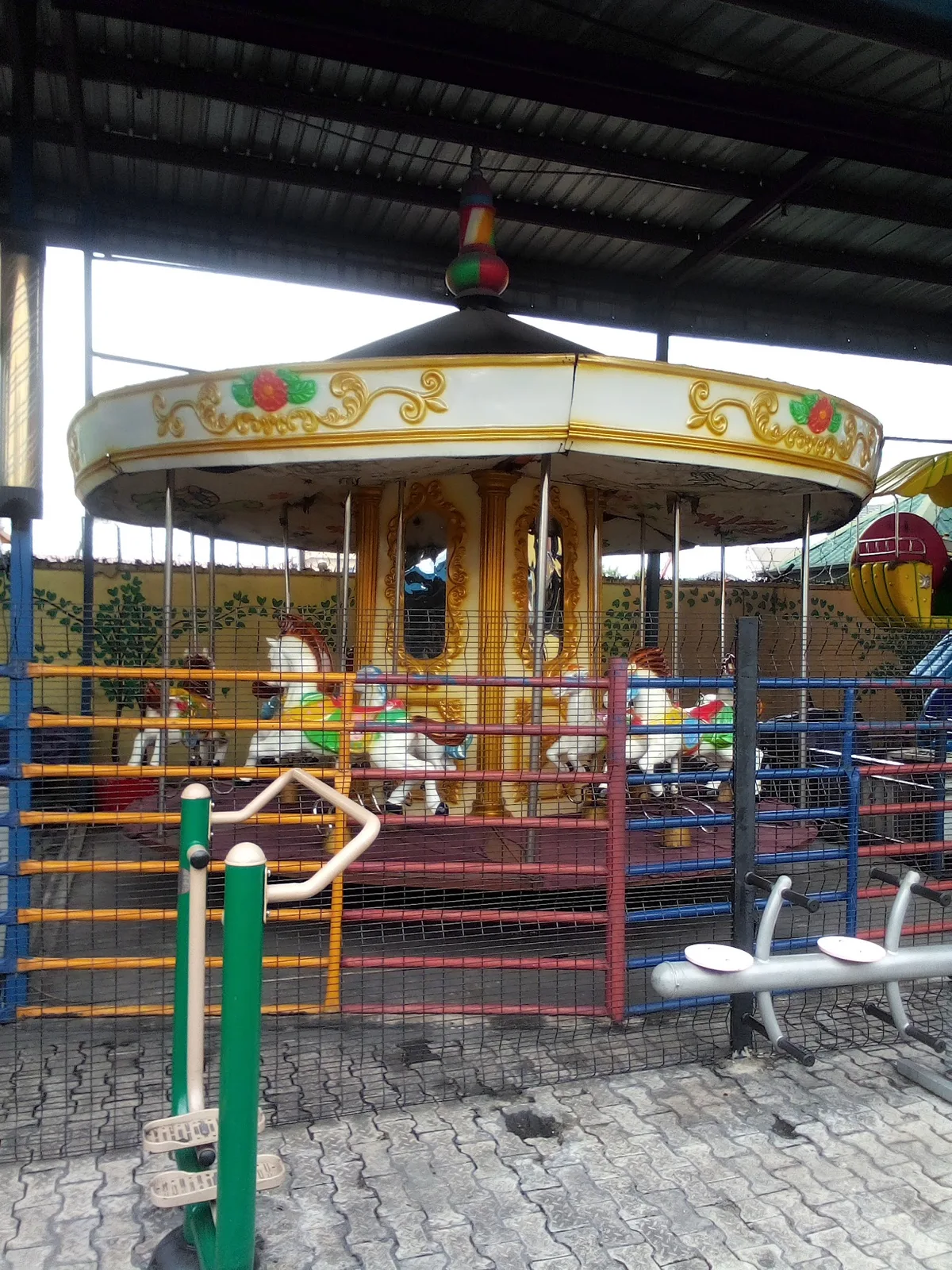 Banana 4 Kids Fun Park — photo