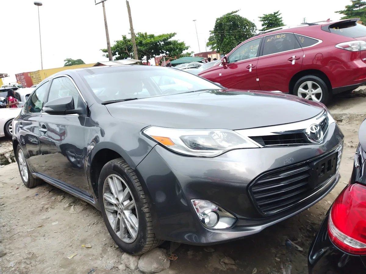 Cars Dealership in Berger mile 2 photo 2