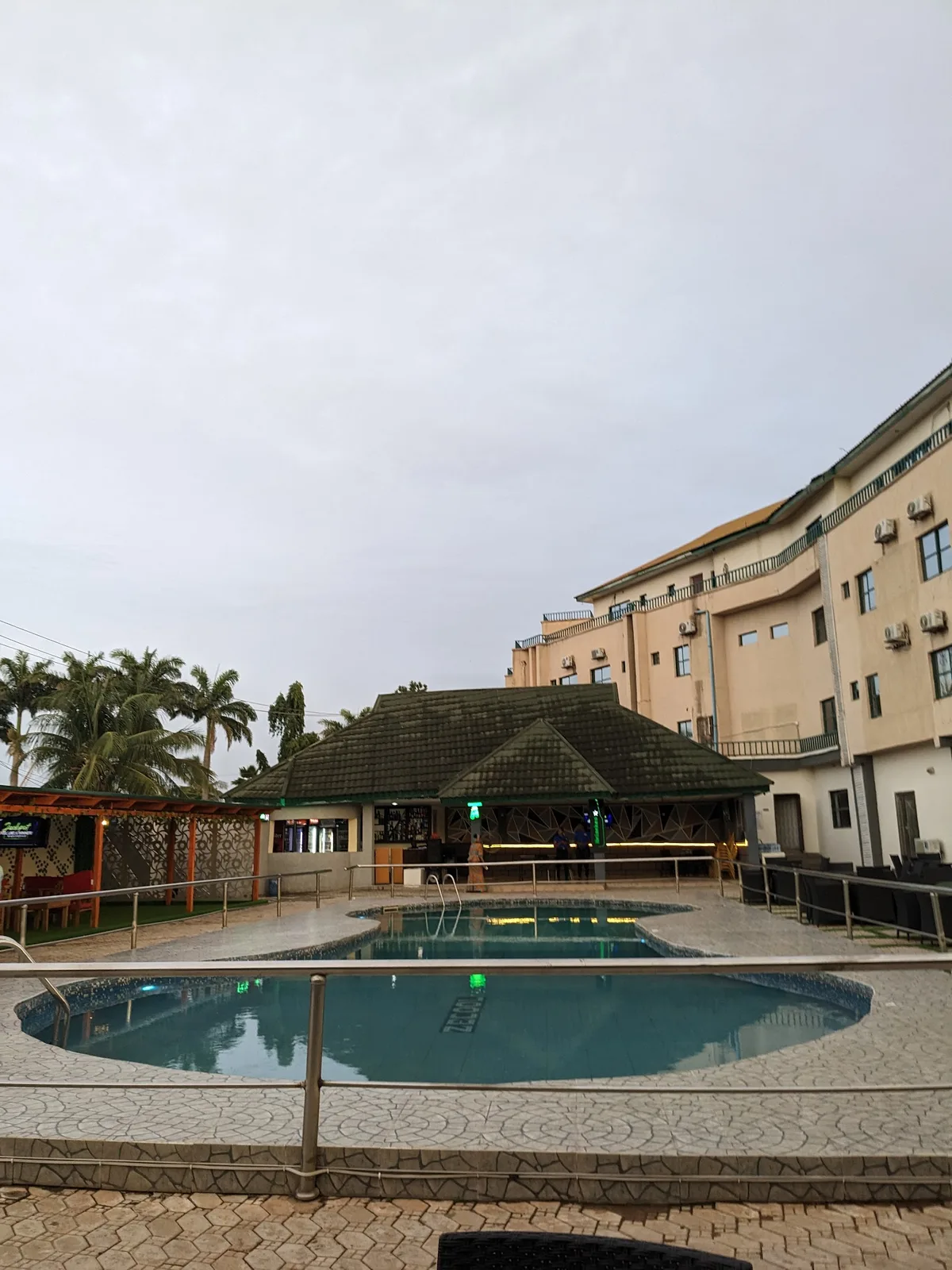 Epitome Hotel — photo
