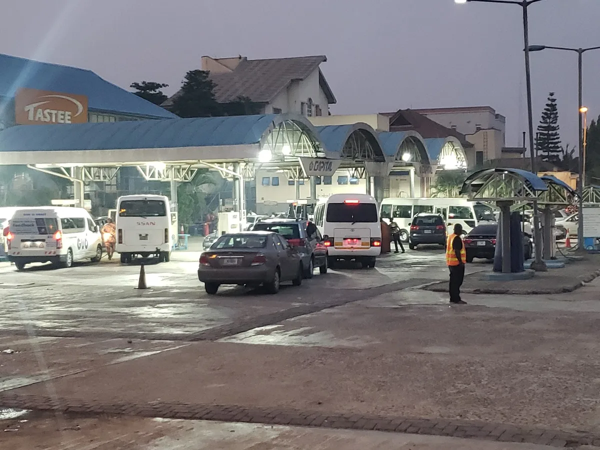 Capital Oil Filling Station — photo