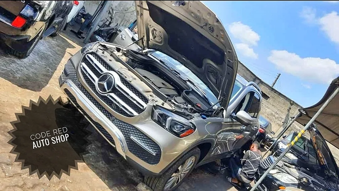 Code Red Auto Shop — photo