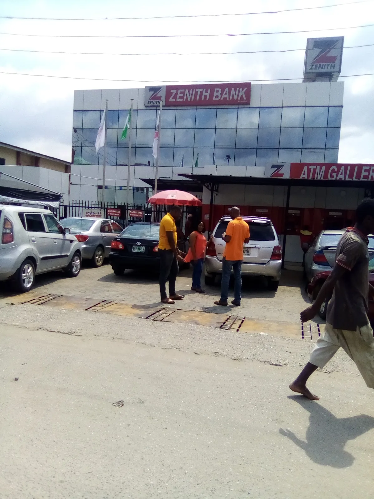 ZENITH BANK — photo