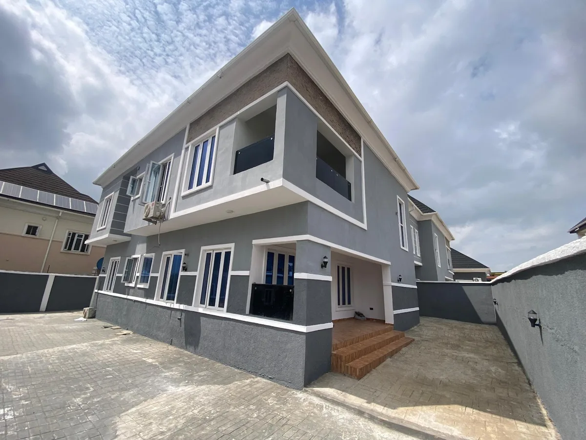 Odiana Homes and Properties Ltd. photo 3
