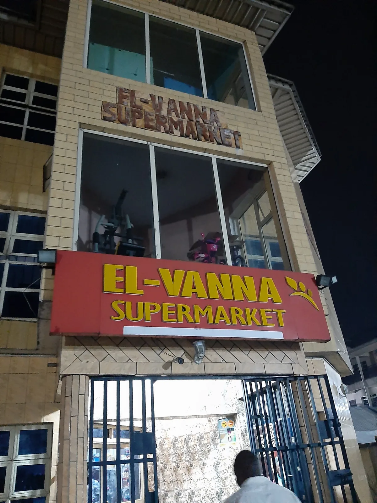 El-Vanna Super Market Jakpa Road — photo