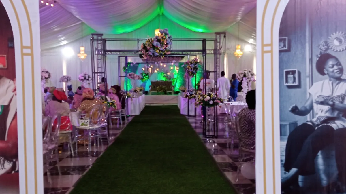 Maggie exquisite decorations and events — photo
