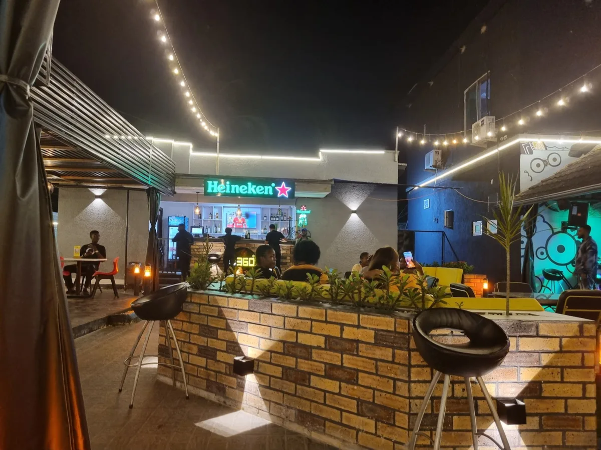 360 Signature — photo