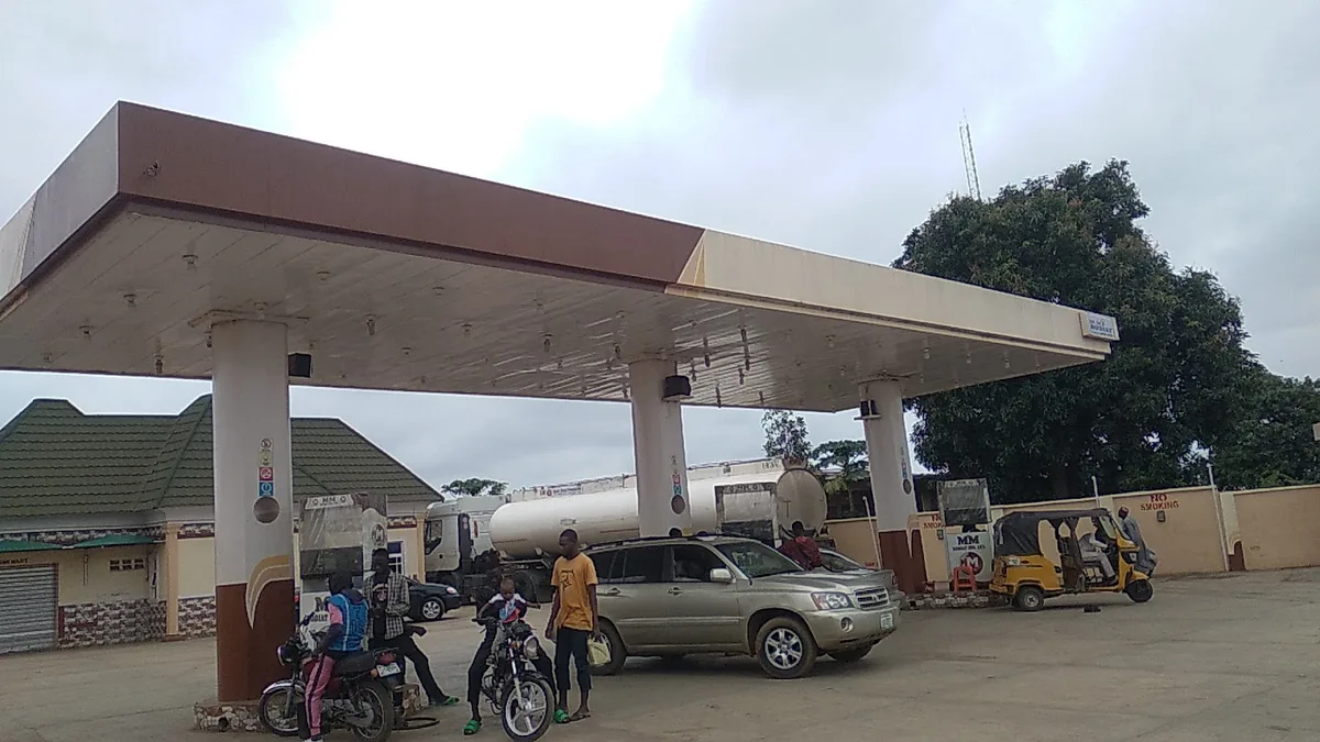 MM Rodiat petrol station — photo