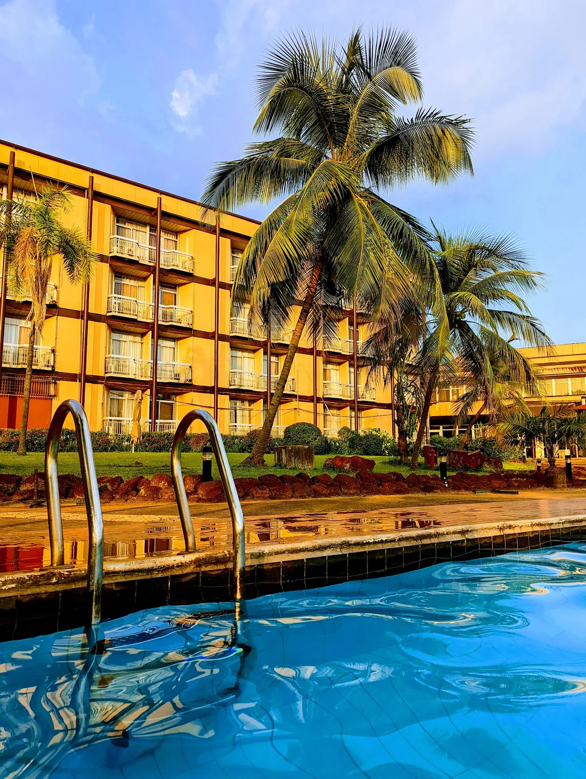 Nike Lake Hotel Resort — photo