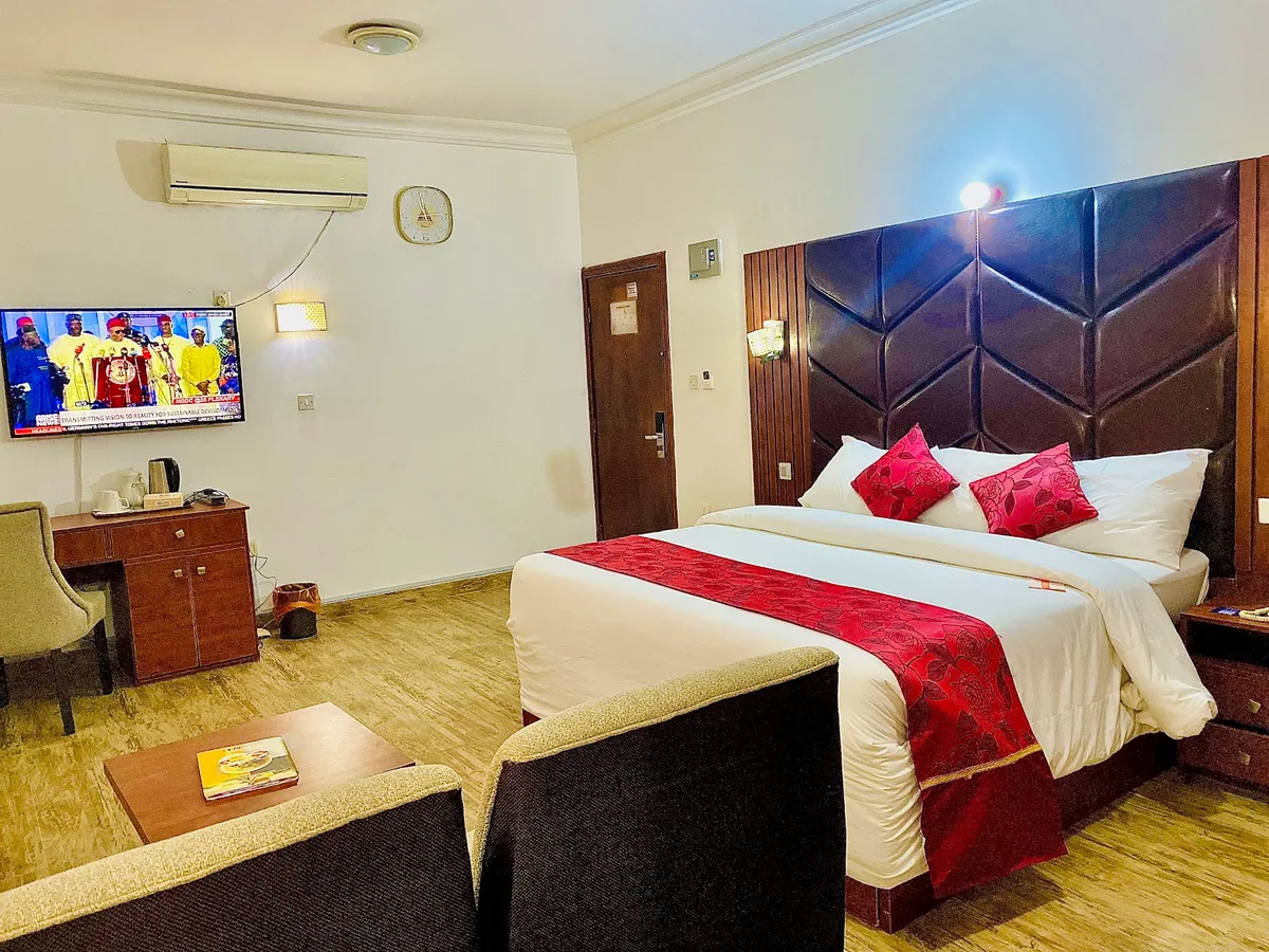 Reiz Continental Hotel, Abuja photo 2