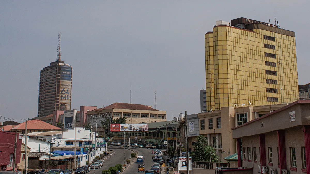 AbulesowoNG — photo