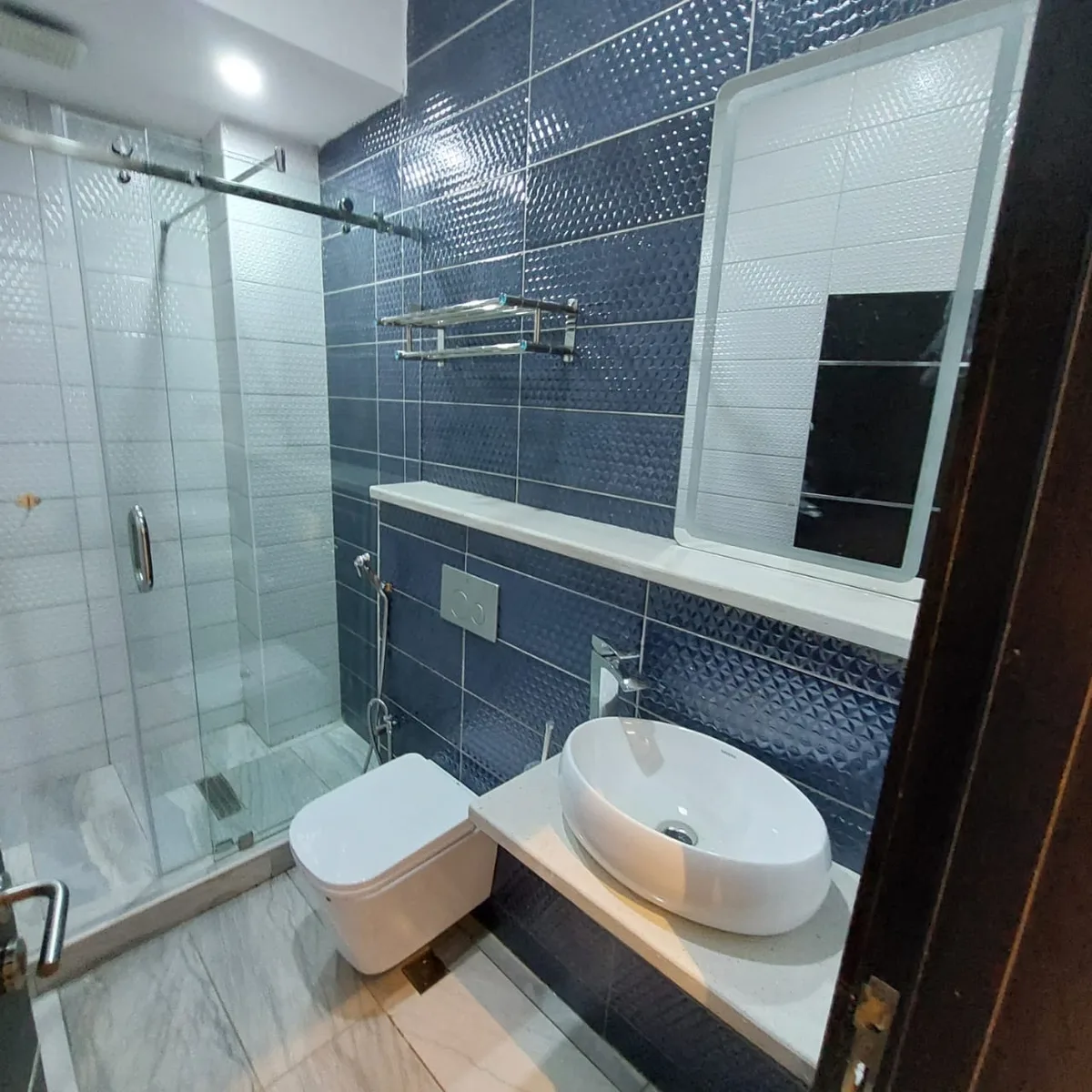 Entrust Hotel and Suites. photo 4