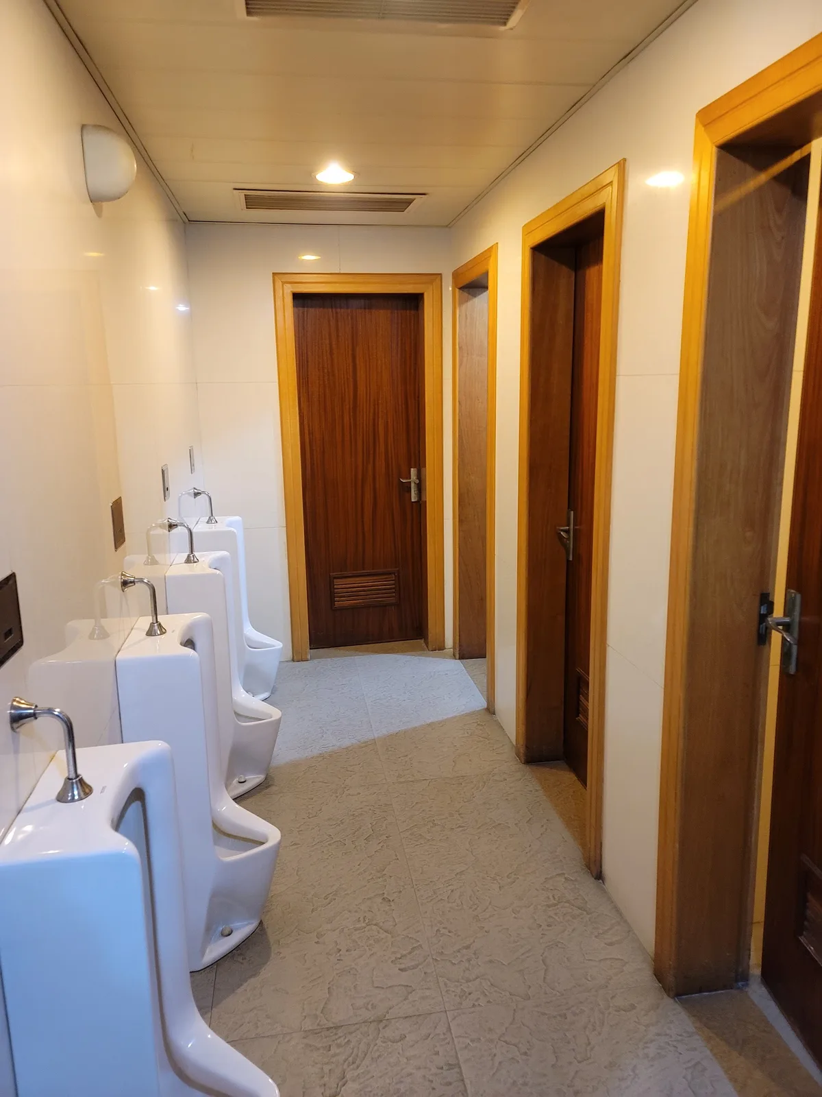 Lagos Oriental Hotel photo 4
