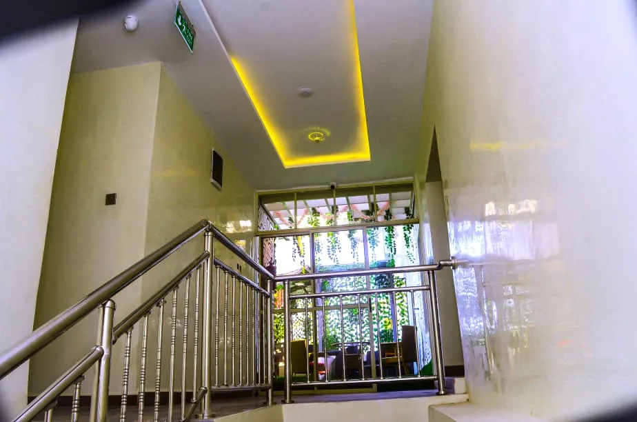 RB Hotel and Suites — photo