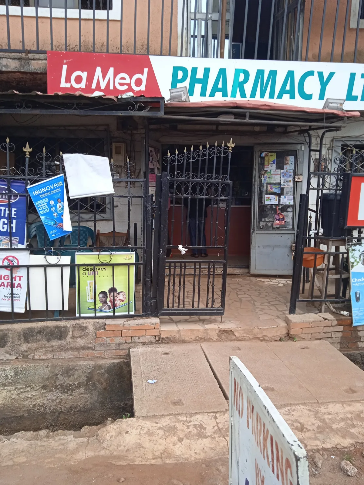 Lamed Pharmacy Shop — photo