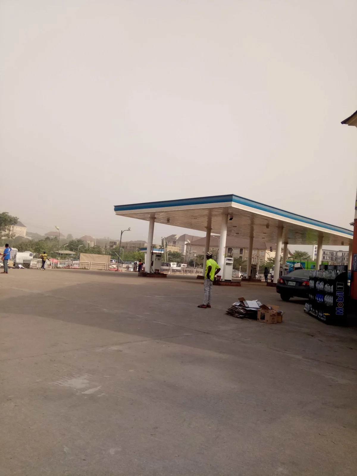 Mobil Filling Station - Mabushi Abuja — photo