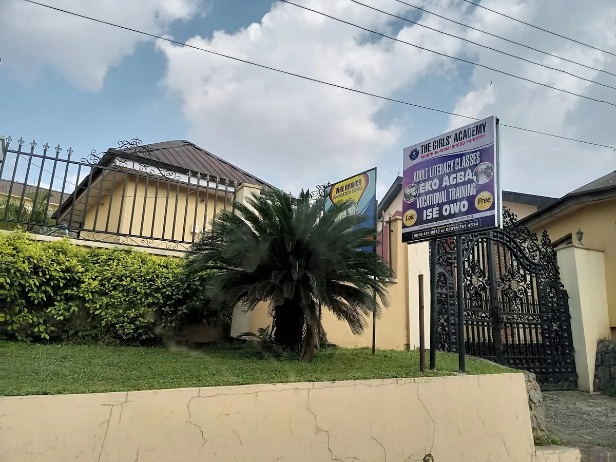 Vine Branch Church — photo