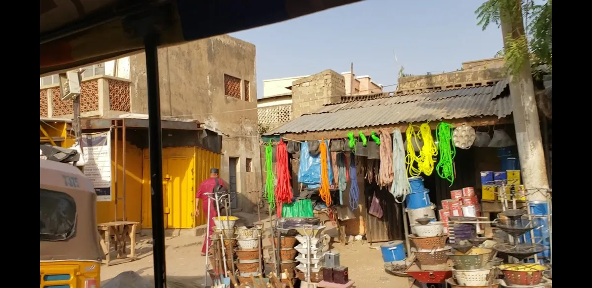 Tarauni Market — photo