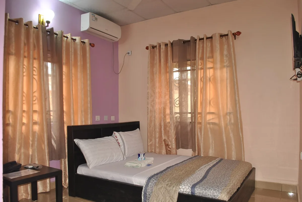 Sino Guesthouse — photo