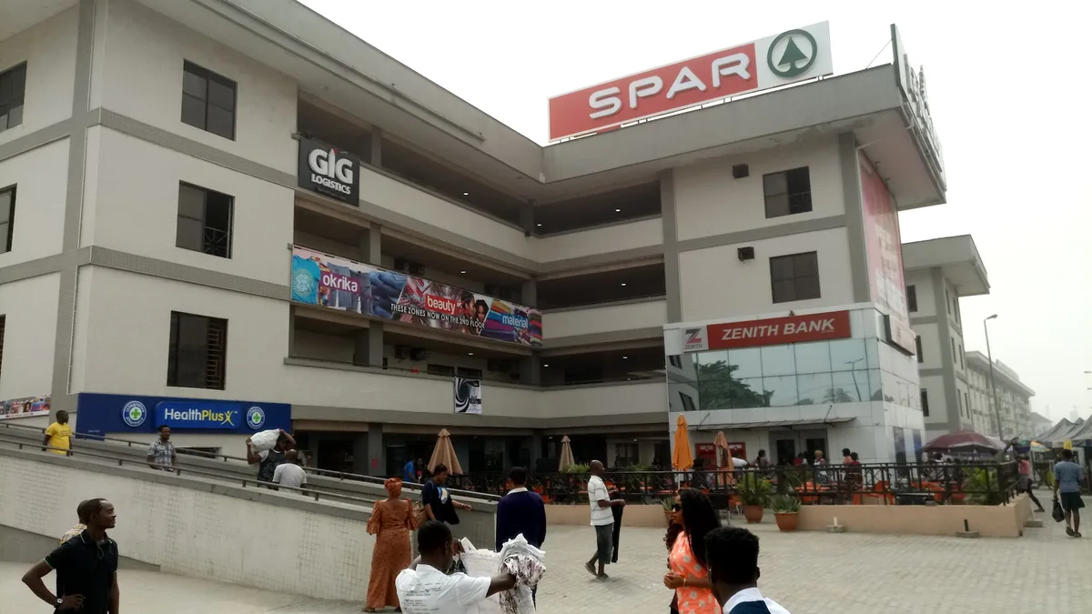 Tejuosho Market Yaba Lagos — photo