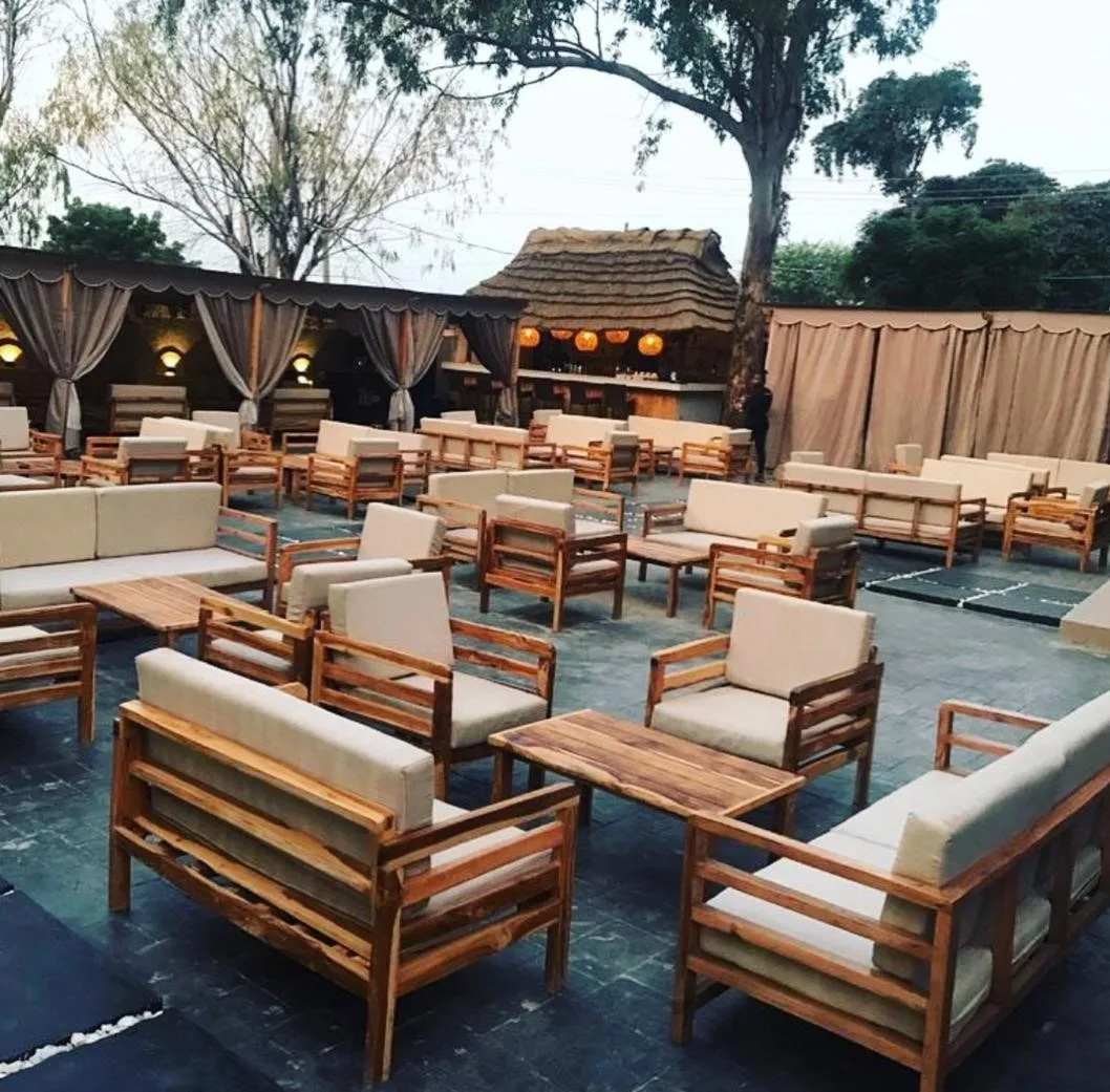 355 Restaurant & Lounge Kano — photo
