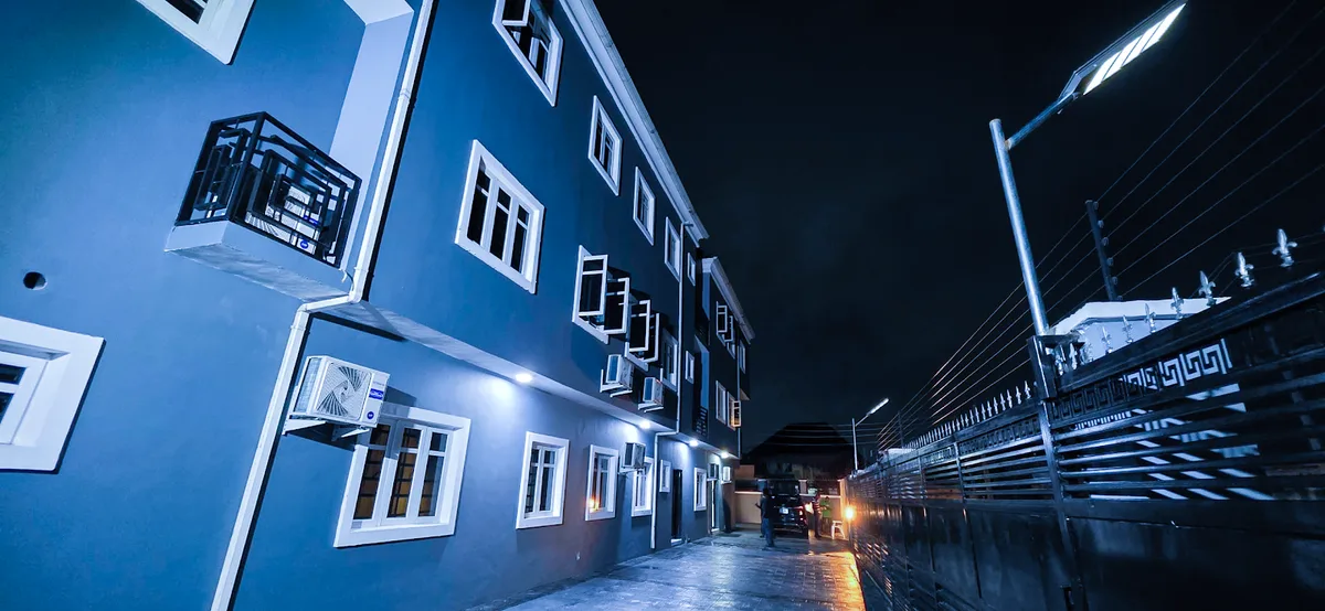 7Th Rest Luxury Apartments - Shortlet & Serviced Apartment in Egbeda Lagos — photo