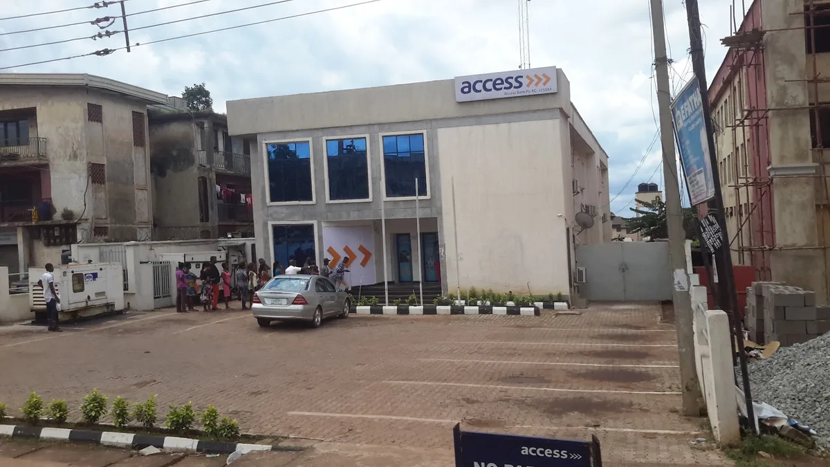 Access Bank Plc Agbani Road Branch — photo