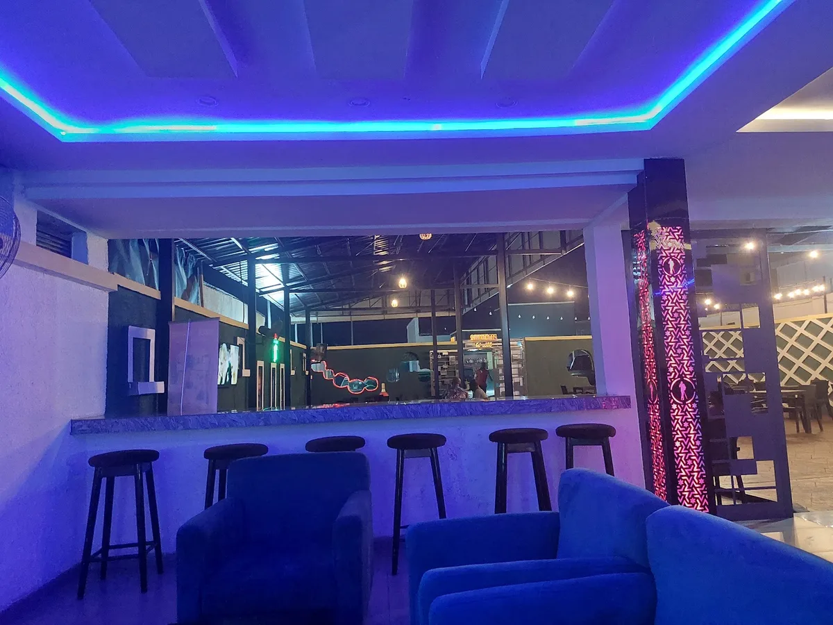Swift lounge — photo