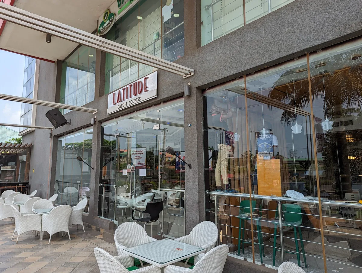 Latitude Café & Lounge — photo