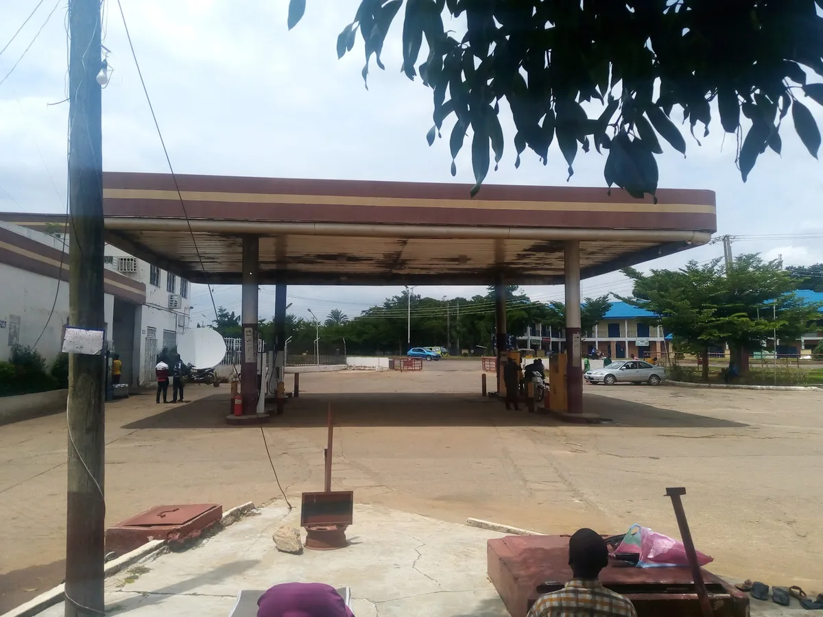 MRS Filling Station — photo