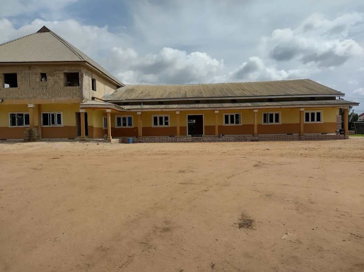 SEVENTH DAY ADVENTIST CHURCH, OWERRI CENTRAL — photo