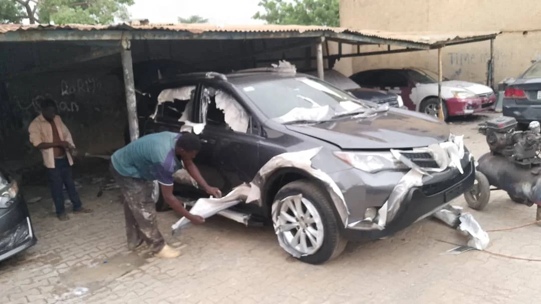 SALISU'S CAR PAINTING AND PANEL BEATING — photo