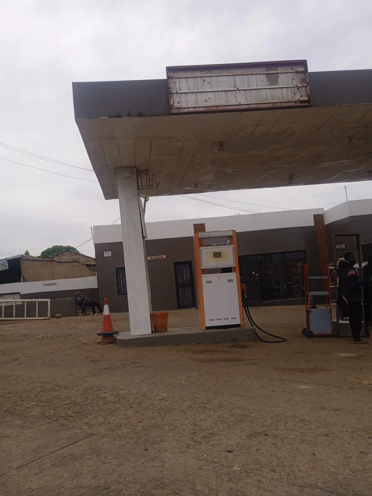 Total filling station — photo