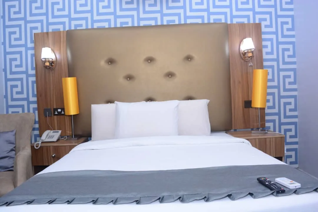 Zirconia Hotel photo 3