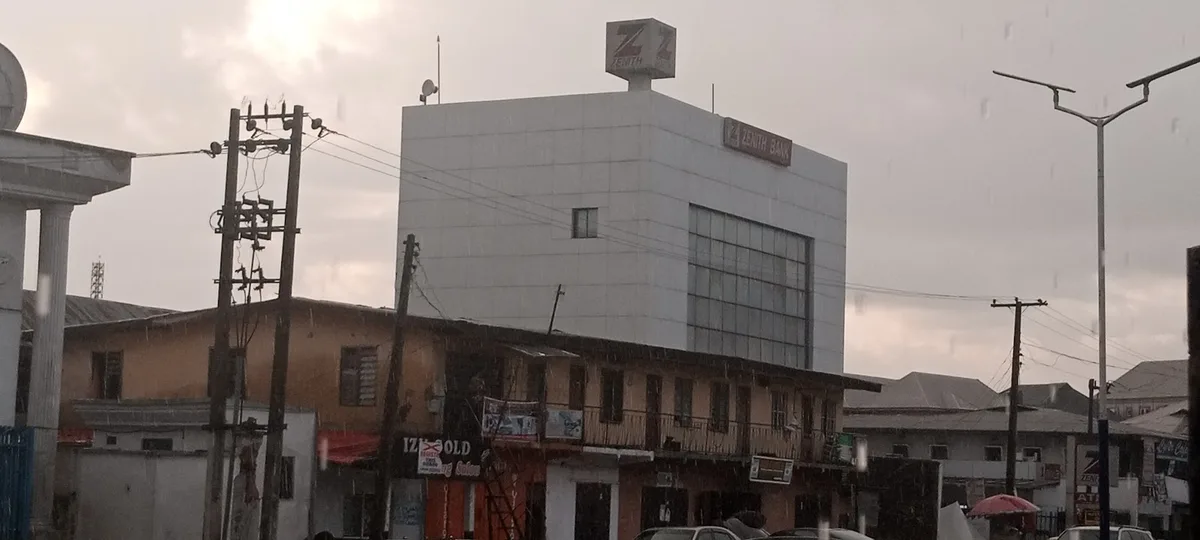 Zenith Bank — photo