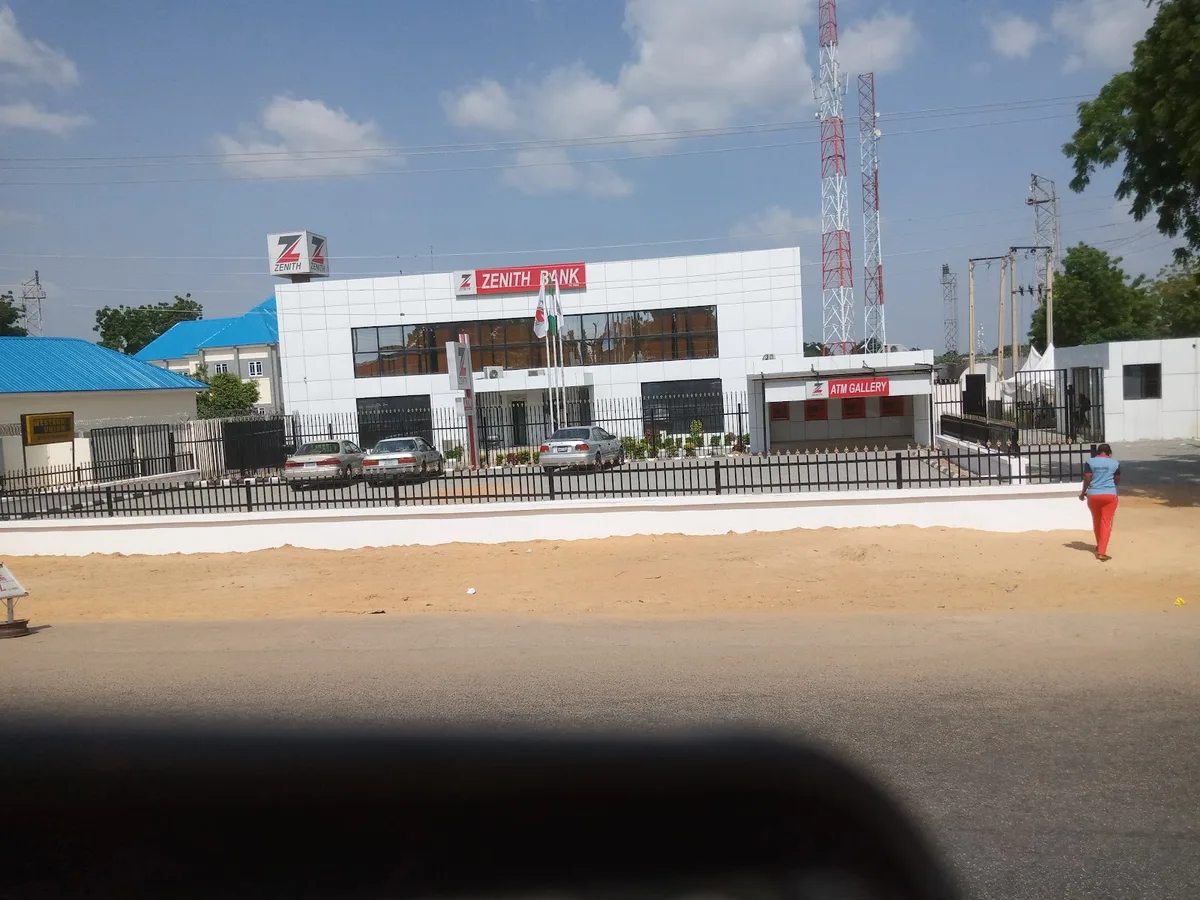 Zenith Bank — photo